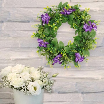 Венок из искусственных фиолетовых цветов Цветочный венок