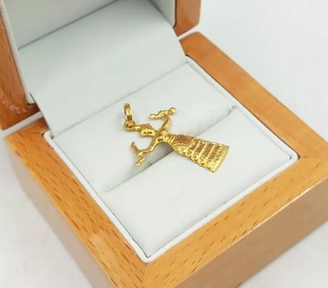 PIEKNA UŻYWANA ZŁOTA ZAWIESZKA 1,12G P585