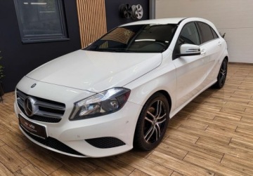 Mercedes Klasa A W176 Hatchback 5d Facelifting 200 156KM 2015 Mercedes-Benz Klasa A 1.6 156 KM gwarancja FABRYCZNY LAKIER bezwypadkow, zdjęcie 11