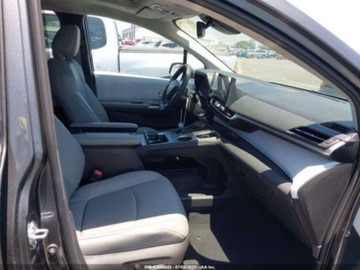 Toyota Sienna III 2025 Toyota Sienna XLE 2025 2.5l 2.5 Hybryda 245KM, zdjęcie 9