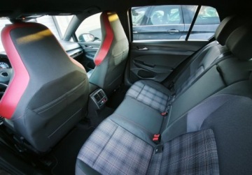 Volkswagen Golf VIII GTI 2.0 TSI 245KM 2022 Volkswagen Golf GTI, ACC, Matrix, GPS, Sportowe fotele podgrzewane, Digita, zdjęcie 8