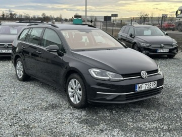 Volkswagen Golf VII Variant Facelifting 1.6 TDI-CR DPF BMT 115KM 2018 Volkswagen Golf Variant 1.6 TDI DSG Comfortline, zdjęcie 2