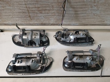 KLIKA LEVÝ PŘEDNÍ VOLVO S80 I FACELIFT