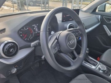 Audi Q2 SUV Facelifting 1.5 35 TFSI 150KM 2024 Audi Q2 Kamera cofania , Matrix , Kluczyk komfortowy 1.5 Benzyna 149KM, zdjęcie 9