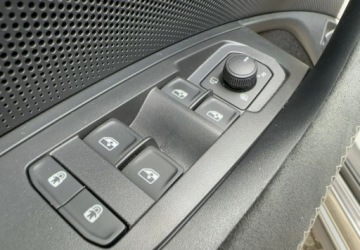 Skoda Kodiaq II SUV Plug-In 1.5 TSI Plug-In Hybrid 204KM 2025 Skoda Kodiaq 1.5 TSI iV 204 KM 6 DSG Sportline 1.5 Hybryda Plug-in, zdjęcie 17
