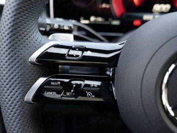 Mercedes GLC C254/X254 Coupe 2.0 220d 197KM 2025 MERCEDES-BENZ GLC 220 d 4-Matic AMG Line 2.0 (197KM) 2025, zdjęcie 7