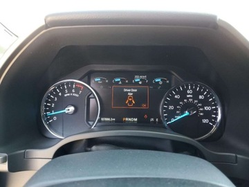 Ford Expedition III 2021 Ford Expedition XLT 2021 3.5l 3.5 Benzyna 375KM, zdjęcie 9