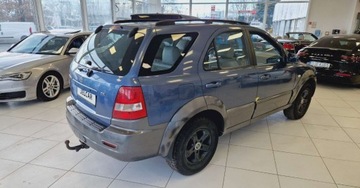Kia Sorento I 2.5 CRDi 140KM 2004 Kia Sorento 2.5 CRDI 140KM 4x4 Skorzana tapicerka Hak 2.5 Diesel 140KM, zdjęcie 4