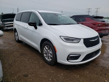 Chrysler Pacifica II 2024 Chrysler Pacifica Touring L 2024 3.6l 3.6 Benzyna 287KM, zdjęcie 4