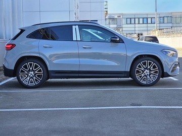 Mercedes GLA II Off-roader Facelifting 2.0 220 190KM 2025 MERCEDES-BENZ GLA 220 4-Matic AMG Line 2.0 (190KM) 2025, zdjęcie 3