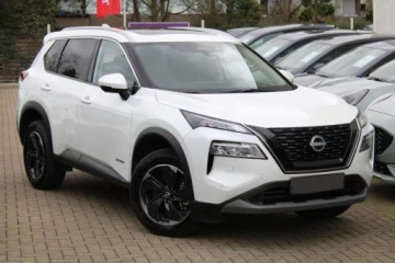 Nissan X-Trail IV 2025 Nissan X-Trail N-Connecta 4WD E-Power, Od Reki, Duzy Rabat 1.5 Hybryda, zdjęcie 9