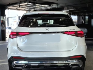 Mercedes GLC C254/X254 Coupe 2.0 220d 197KM 2025 MERCEDES-BENZ GLC 220 d 4-Matic AMG Line 2.0 (197KM) 2025, zdjęcie 2