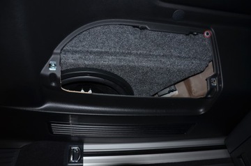 OBUDOWA SKRZYNKA VOLKSWAGEN VW T5 / T6 MULTIVAN NA 25cm + WYBÓR SUBWOOFERÓW