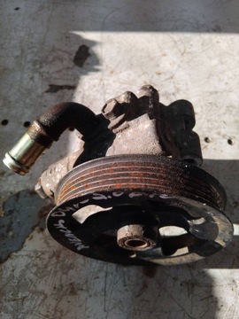 Toyota Avensis T250 2004 Rozdzielacz paliwa