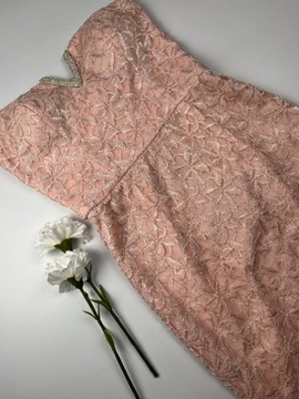 Wieczorowa sukienka bez ramiączek różowa z koronką prosta LOVE REIGN r. S
