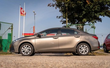 Toyota Corolla XI Sedan 1.6 Valvematic 132KM 2016 Toyota Corolla Toyota Corolla XI 1.6 132KM 1.6 Benzyna 132KM, zdjęcie 5