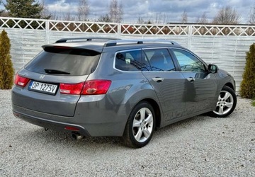 Honda Accord VIII Kombi 2.0 VTEC 156KM 2011 Honda Accord Honda Accord 2.0 Elegance 2.0 Benzyna 156KM, zdjęcie 2