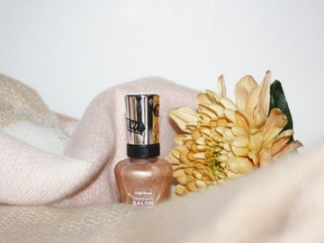 Sally Hansen Salon Complete You Glow Girl Лак для ногтей