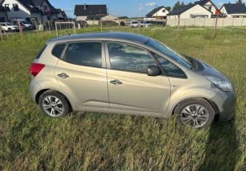 Kia Venga Mikrovan Facelifting 1.6 DOHC 124KM 2017 Kia Venga Kia Venga 1.6 CVVT Dream-Team Edition 1.6 Benzyna 125KM, zdjęcie 39