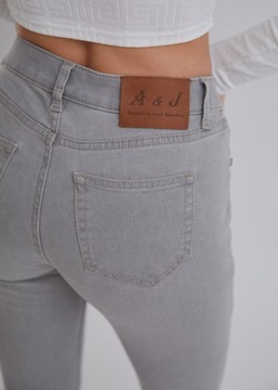 Spodnie jeans damskie Skinny Fit szare AJ019 32W/29L