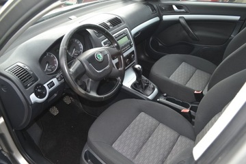 Skoda Octavia II Kombi 1.6 MPI 102KM 2009 Skoda Octavia, z Niemiec, nowy rozrząd, zdjęcie 10