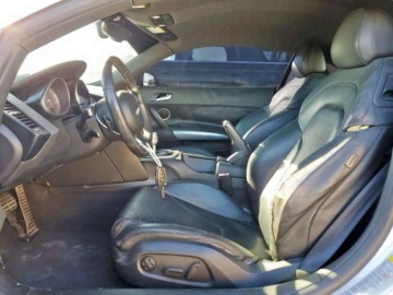 Audi R8 I Coupe 4.2 V8 FSI 430KM 2011 Audi R8 Coupe Quattro 2011 4.2 Benzyna 430KM, zdjęcie 7