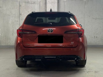 Toyota Corolla XII TS Kombi Facelifting 1.8 Hybrid 140KM 2026 Od ręki - GR Sport 1.8 Hybrid 140KM | Podgrzewane fotele!, zdjęcie 4
