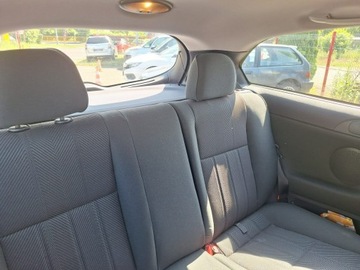 Alfa Romeo 147 Hatchback 1.6 i 16V T.Spark 120KM 2002 Alfa Romeo 147, zdjęcie 26