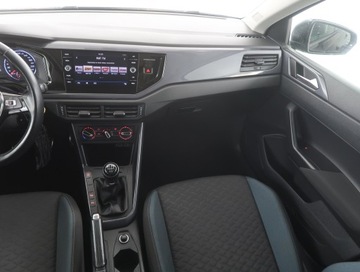 Volkswagen Polo VI Hatchback 5d 1.0 TSI 95KM 2020 VW Polo 1.0 TSI, Klima, Tempomat, Parktronic, zdjęcie 7