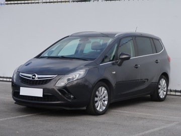Opel Zafira C Tourer 1.6 CDTI ECOTEC 136KM 2015 Opel Zafira 1.6 CDTI, 7 miejsc, Skóra, Xenon, zdjęcie 1