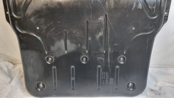 Skoda Octavia IV 2020 Нижняя крышка двигателя 5WA825236C 5WA825236D