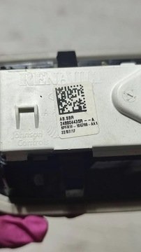 DACIA DUSTER II 2017 DISPLEJ ZAPETI ODPOVÍDAT