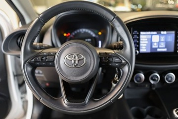 Toyota Aygo X 1.1 VVT-i 72KM 2023 Toyota Aygo X X 1.0 VVT-i Comfort Benzyna 72KM, zdjęcie 20