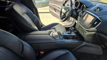 Maserati Ghibli III Sedan 3.0 V6 410KM 2014 Maserati Ghibli Bardzo ładny Pali Jeżdzi, zdjęcie 22