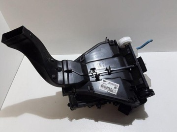 1K1820614 POUZDRO FILTRU VZDUCHU 2.0 FSI 110 2006 VW TOURAN (1T1 1T2)