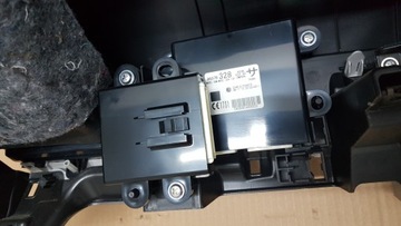 DESKA ROZDĚLOVAČE KONZOLA MITSUBISHI OUTLANDER III DEMONTÁŽ