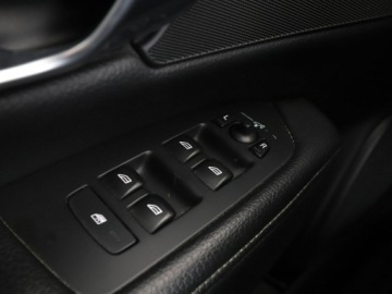 Volvo V90 II Kombi 2.0 D3 150KM 2017 Volvo V90 automat skóra full LED navi klim auto, zdjęcie 31