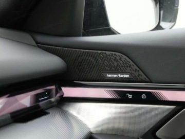 BMW Seria 5 G90-91 Touring 2.0 520d 197KM 2025 BMW Seria 5 Touring 520d xDrive Sport Combi 2.0 (197KM) 2025, zdjęcie 9