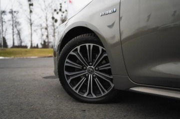 Toyota Corolla XII TS Kombi 1.8 Hybrid 122KM 2019 Toyota Corolla 1.8 Hybrid, Salon Polska, zdjęcie 10