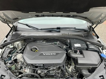 Volvo S60 II Sedan 1.6 T3 150KM 2013 Volvo S60 1.6 150 KM Xenony Podgrzewane fotele, zdjęcie 31