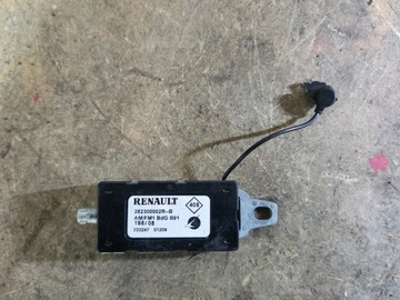 WZMACIACZ ANTENOWY RENAULT LAGUNA III 282300002R