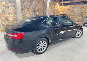 Skoda Superb III Liftback 2.0 TDI 150KM 2017 Skoda Superb 2.0TDI 150KM Sprawdz, zdjęcie 14