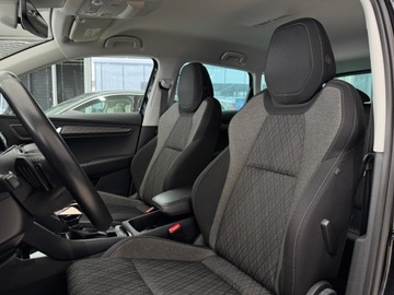 Skoda Karoq Crossover Facelifting 2.0 TDI SCR 150KM 2022 Skoda Karoq Style 4x4 / Ambiente / Kamera cofania, zdjęcie 8