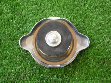 КРЫШКА РАДИАТОРА CLAAS 659222 151-2