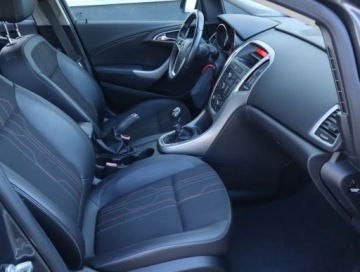 Opel Astra J Hatchback 5d 1.6 Turbo ECOTEC 180KM 2012 Opel Astra 1.6 T, Xenon, Klima, Klimatronic, zdjęcie 8
