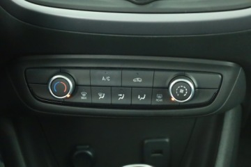 Opel 2022 Opel Crossland 1.2 Turbo, Salon Polska, zdjęcie 9