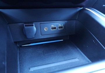 Renault Clio V Hatchback 5d Facelifting 1.0 TCe 90KM 2024 Renault Clio Pl Salon, serwis pelny ASO, Gwarancja, Grupa Adamowscy 90KM, zdjęcie 19