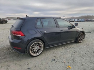 Volkswagen Golf VIII 2019 Volkswagen Golf GTI S 2019 2.0 Benzyna 228KM, zdjęcie 3