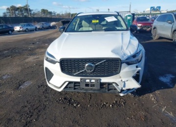 Volvo XC60 II 2024 Volvo XC 60 2024r., B5 Ultimate Dark Theme, 2L, od ubezpieczalni 2.0 250KM, zdjęcie 5