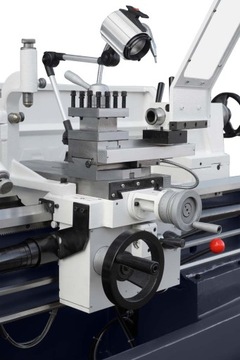 Универсальный токарный станок 420 x 1100 CORMAK ЦИФРОВОЕ СЧИТЫВАНИЕ 3 ОСИ БЫСТРАЯ ПОДАЧА